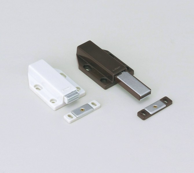pulsador-de-contacto-magnetico-1